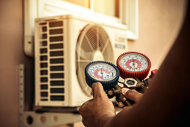 Professional Hvac technician working in Johnston, RI